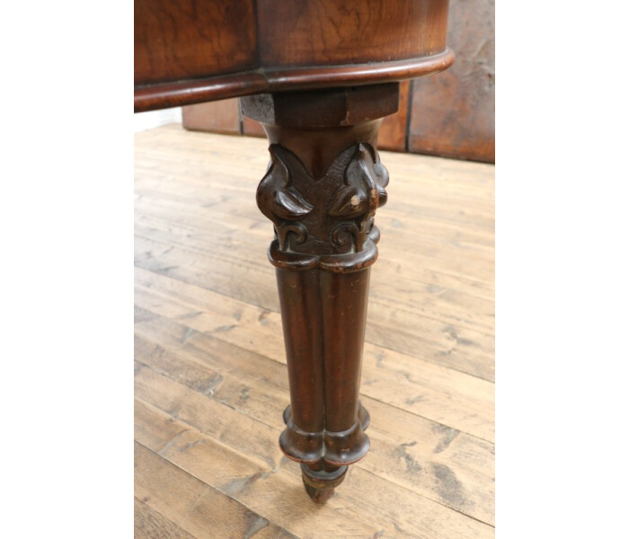 19th C Extending Table 25.11.25 3 Medium