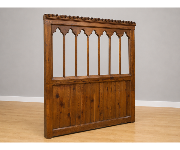 A Fantastic 19th Century Pitch Pine Freestanding 1