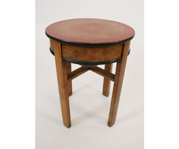 A Superb Small Early 20th Century Boozing Table Made by Gaskell and Chambers 1