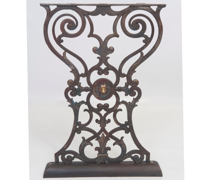 Acanthus Triple Pedestal2 Copy