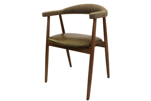 BEN600 FULLY UPHOLSTERED 1 v3