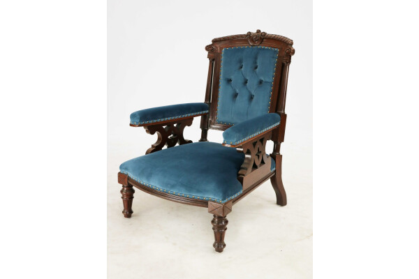 Blue Lounge chair 1