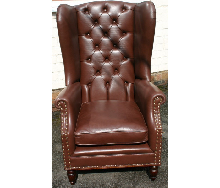 LAC04Y Peel Back button chair 3