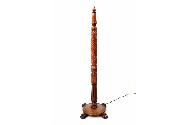 LAMP CLAW02 1 Medium