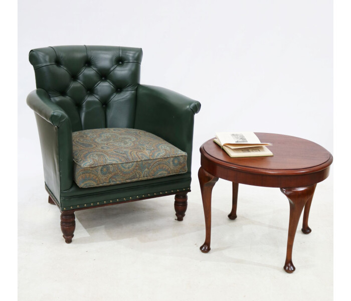 Pair of russel chairs 1