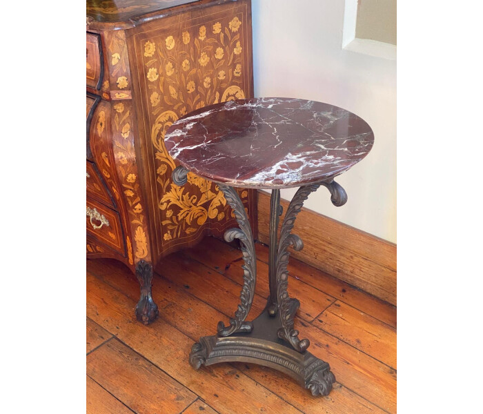 Regency Scroll Base 2