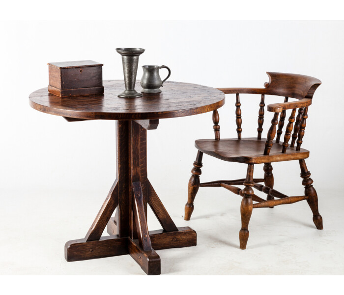 Rustic Gothic Small Pedestal Table 4