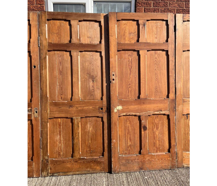 Six matched pitch pine doors 3