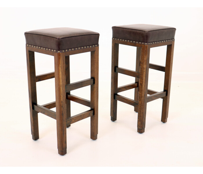 Tutbury Stools Extra Rail 1