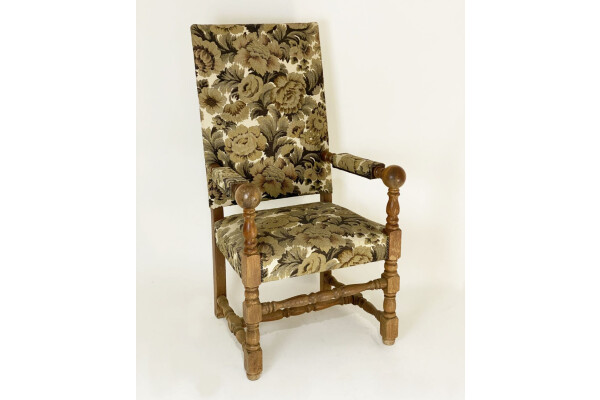Very imposing Flemish 18th century style oak armchair 1