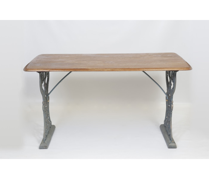 Traditional Georgian Design Cast Iron Table 